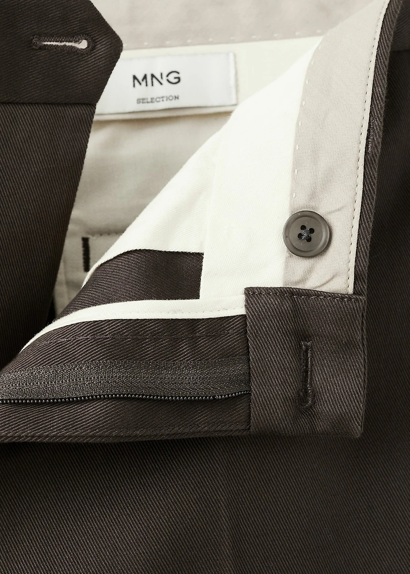 Regular fit pleated cotton pants