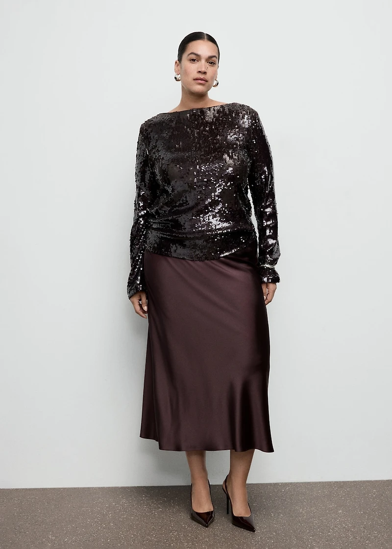 Bell-sleeved top with sequins