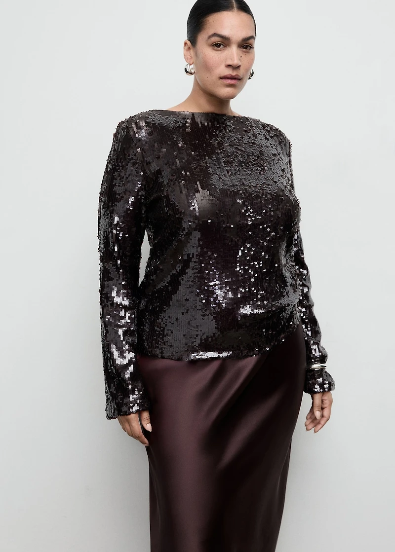 Bell-sleeved top with sequins