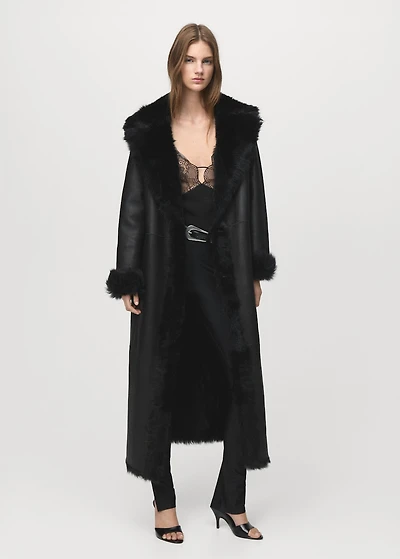 Reversible fur coat