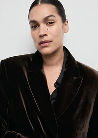 Structured velvet blazer