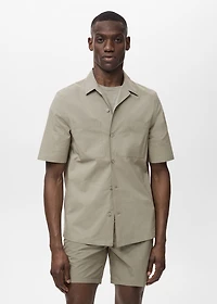 Shirt with pockets and bowling collar