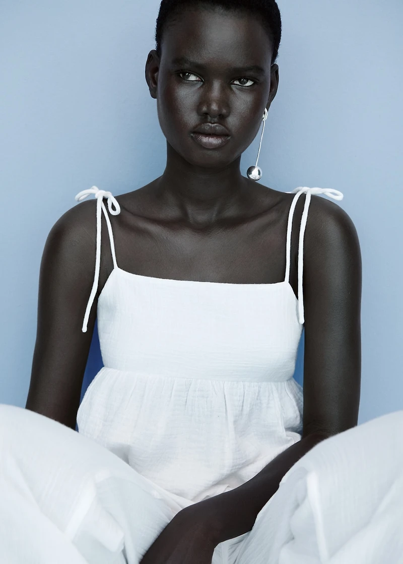 Cotton top with ruffles