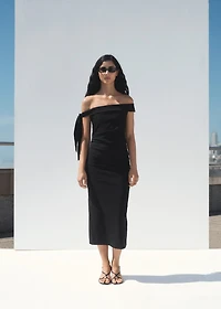 Strapless dress with bow detail