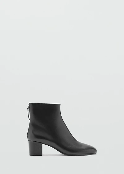 Leather ankle boots with block heel