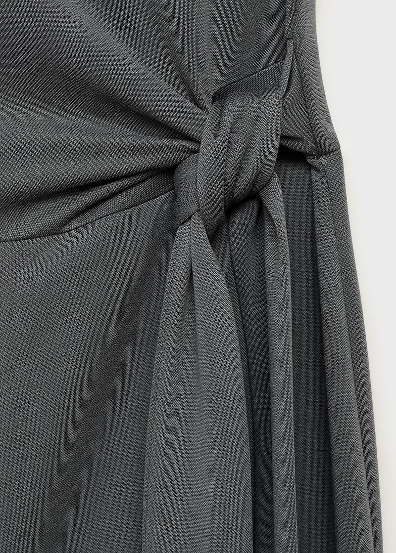 Long jumpsuit with knot