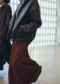 Knitted long skirt with seam detail