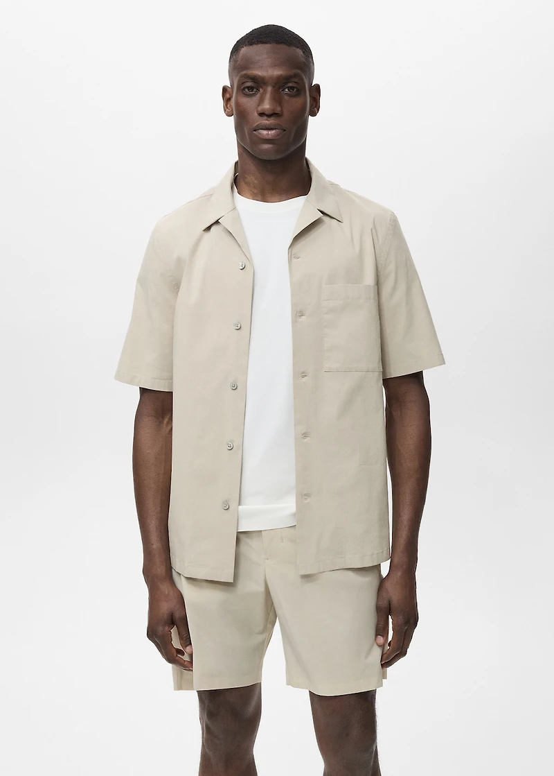 Regular-fit shirt with chest pocket