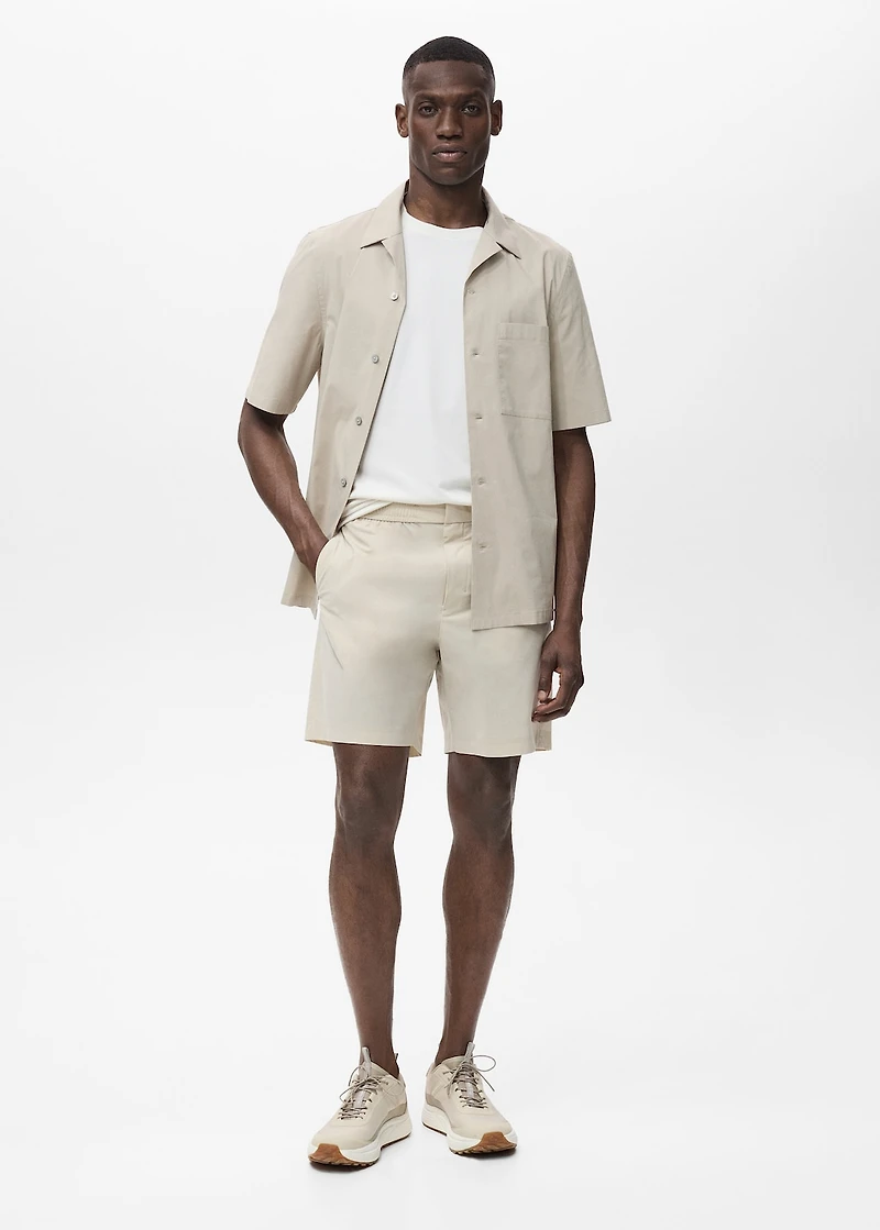 Regular-fit shirt with chest pocket