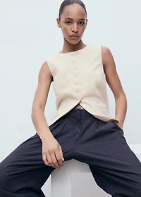 Suit vest with buttons