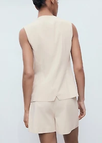 Suit vest with buttons