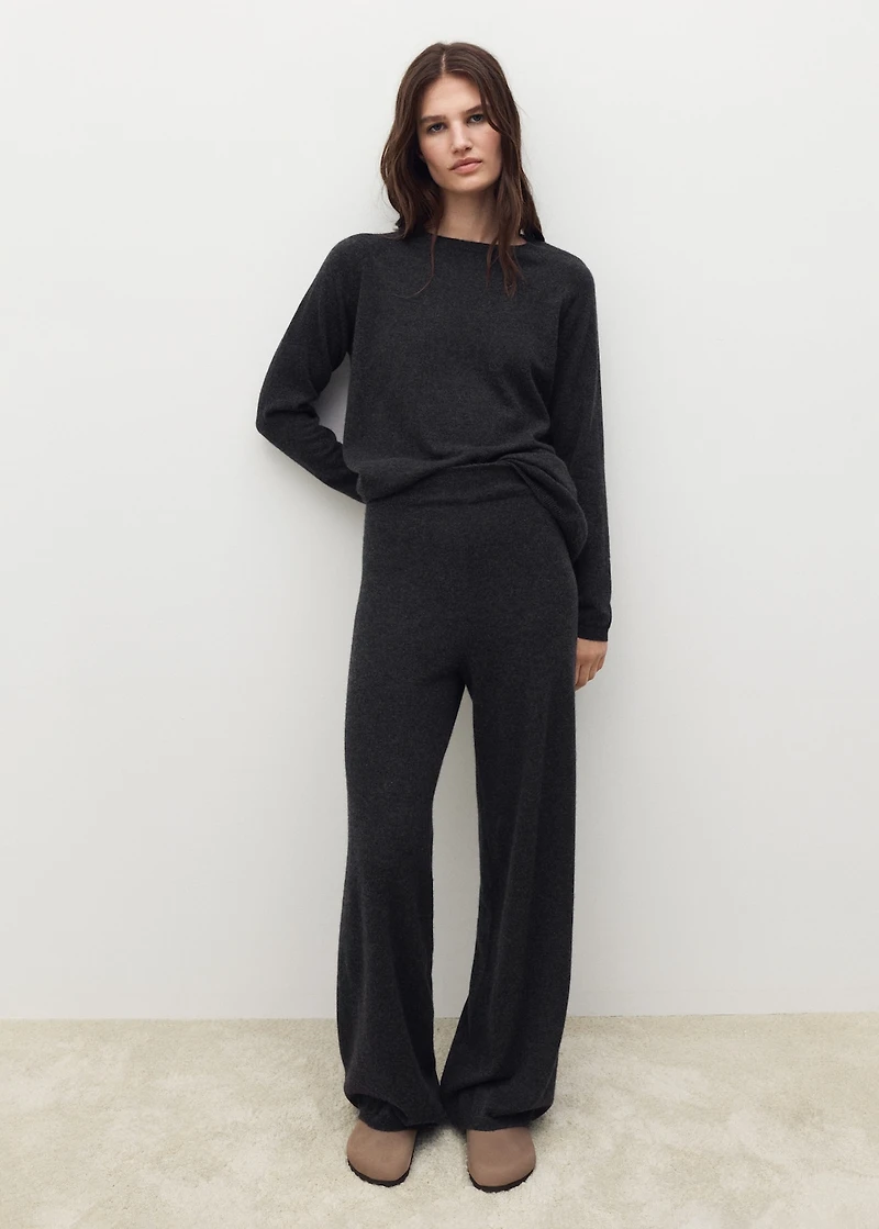 100% cashmere sweater