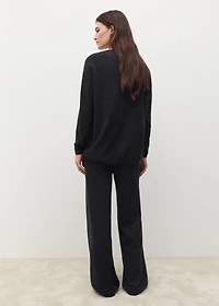 100% cashmere sweater