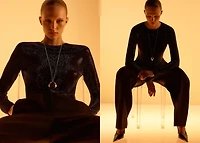 Cropped sweater with crystals