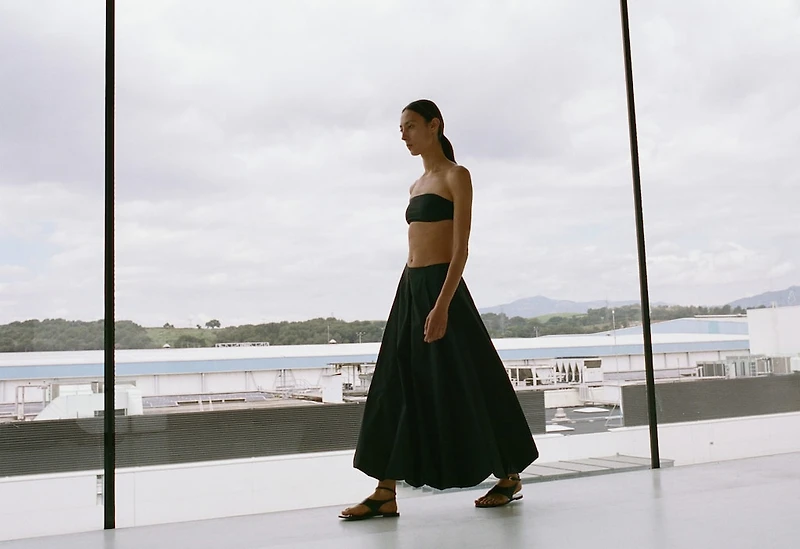 Leather straps sandals