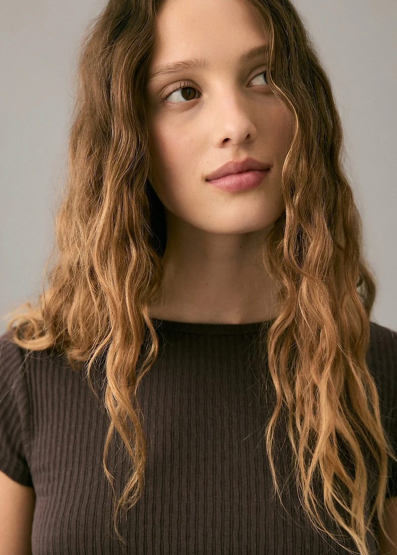 Knitted short-sleeve t-shirt