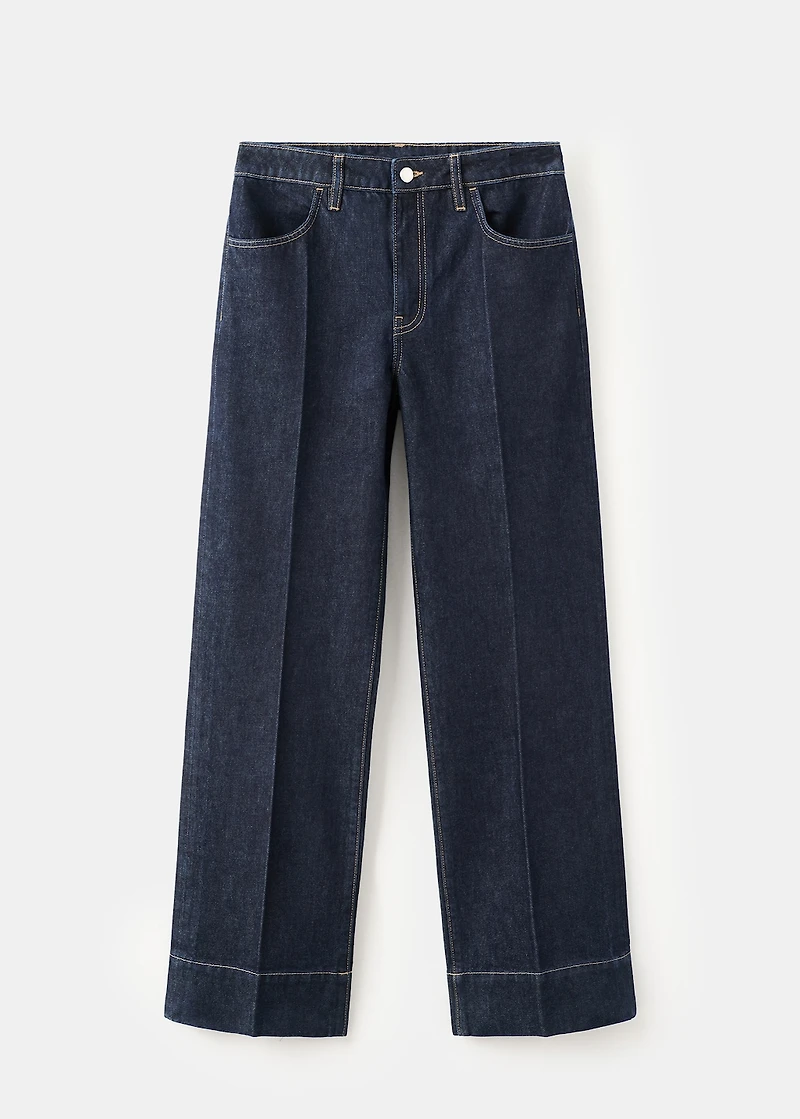 Straight-leg jeans with seam stitching