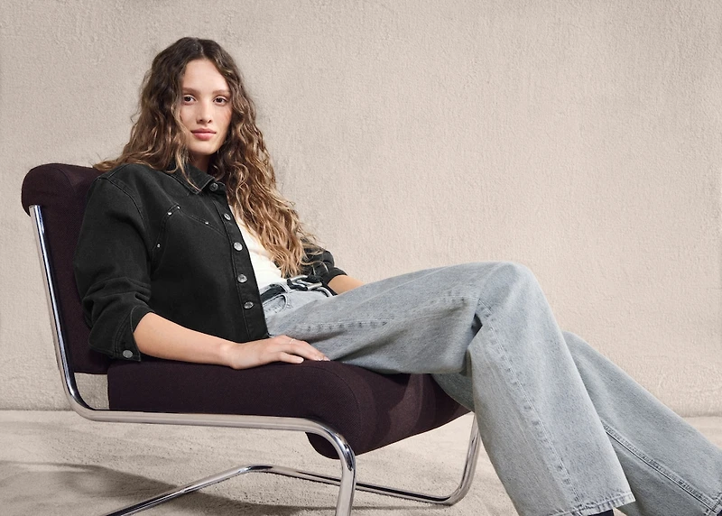 Barrel jeans with low waist