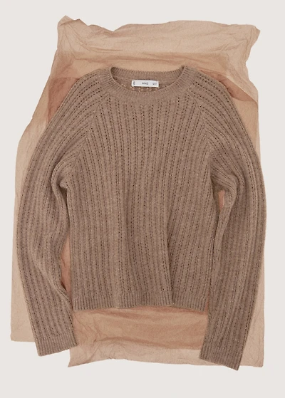 Knit sweater with lace pattern