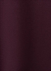 Round-neck knitted sweater