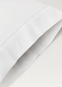 500-thread count cotton percale pillowcase with rounded piping detail 45x110 cm