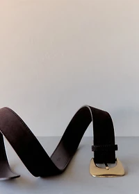 Suede belt with maxi buckle