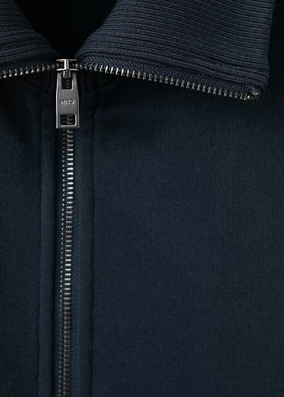 Zip sweatshirt