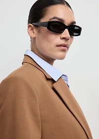 Straight suit jacket with lapel pockets