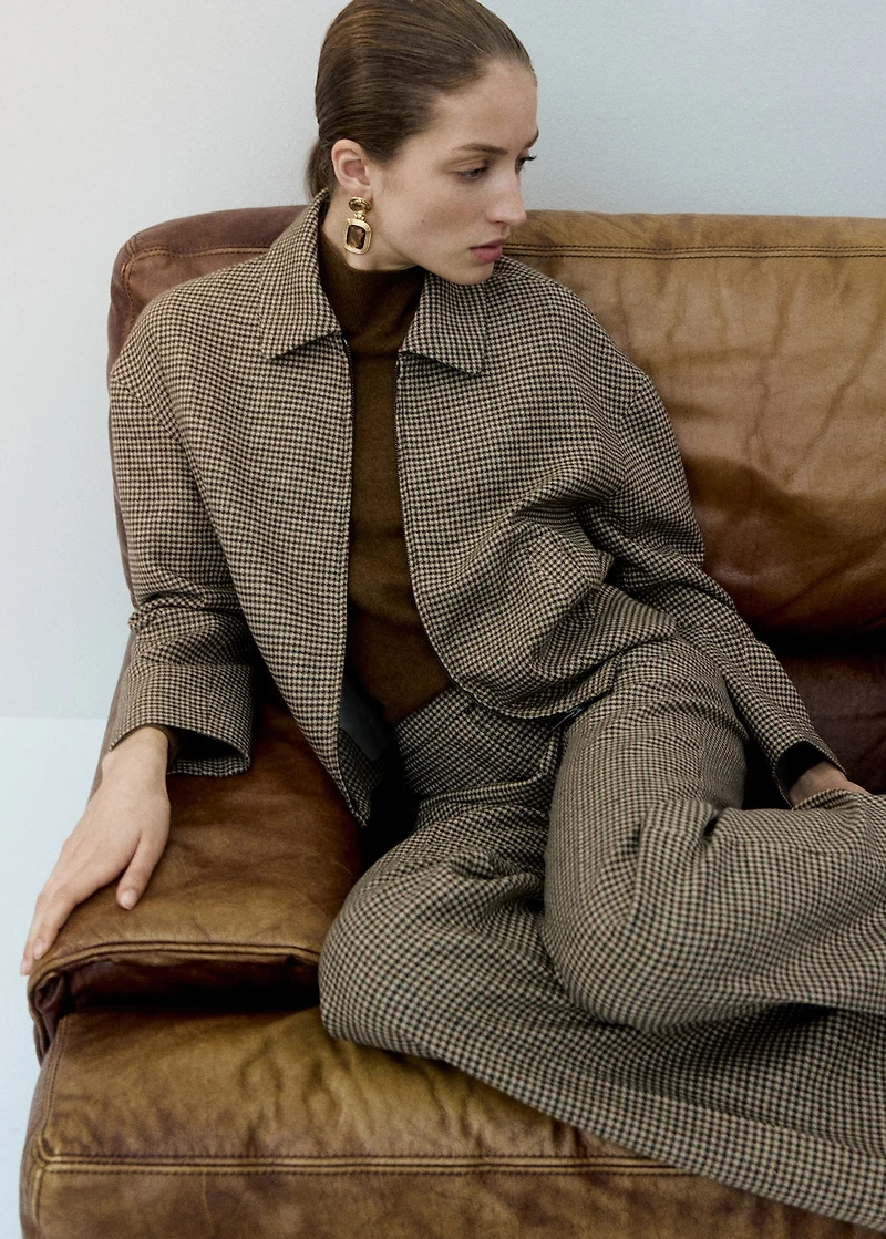 Houndstooth jacket with lapels