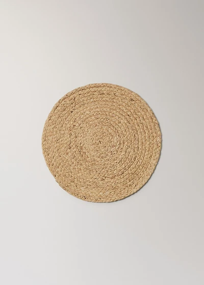 Natural fiber round tablecloth