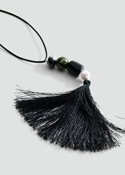 Fringed bead necklace