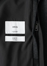 Wool coat with detachable inner collar