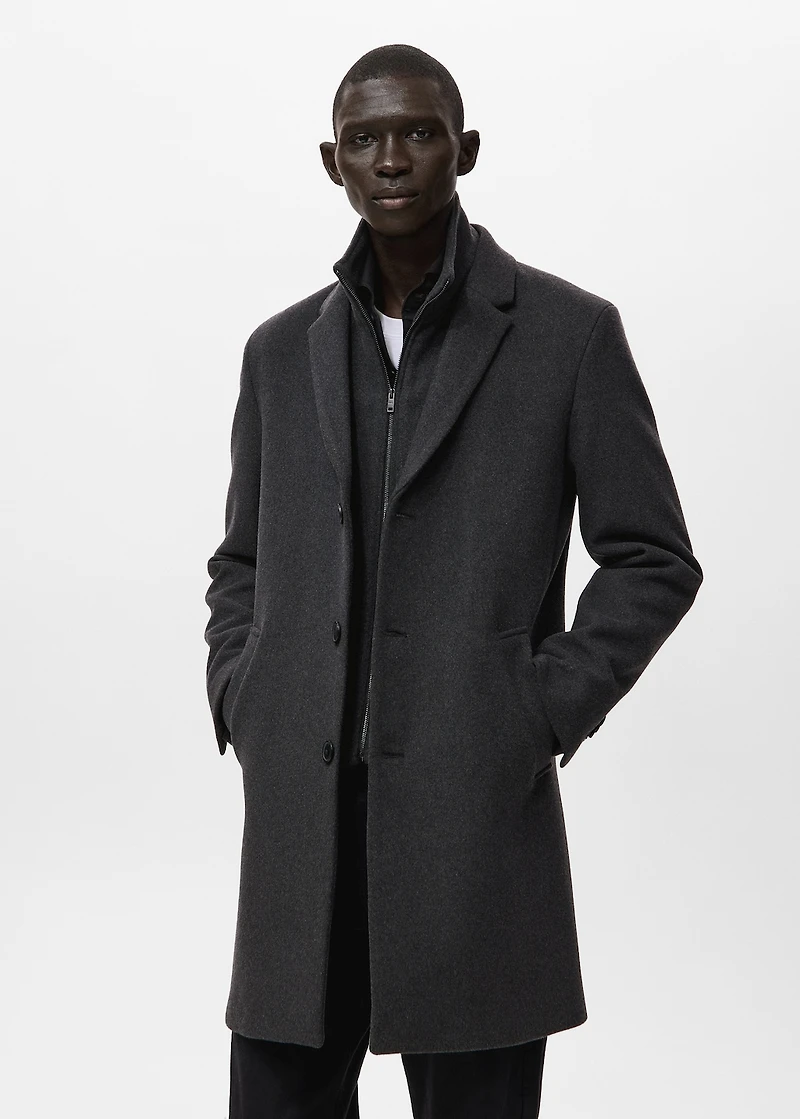 Wool coat with detachable inner collar
