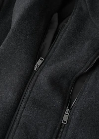 Wool coat with detachable inner collar