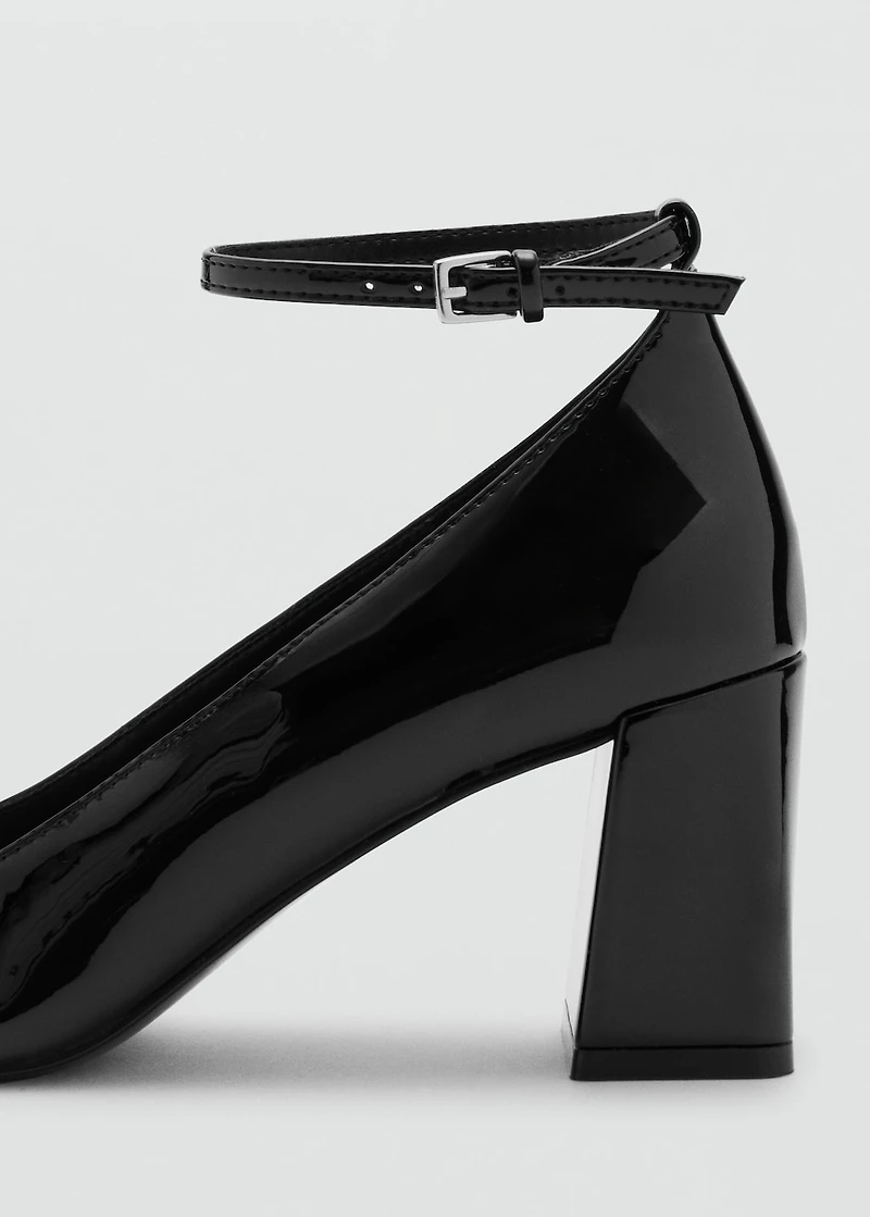 Patent leather high-heeled shoes with ankle straps