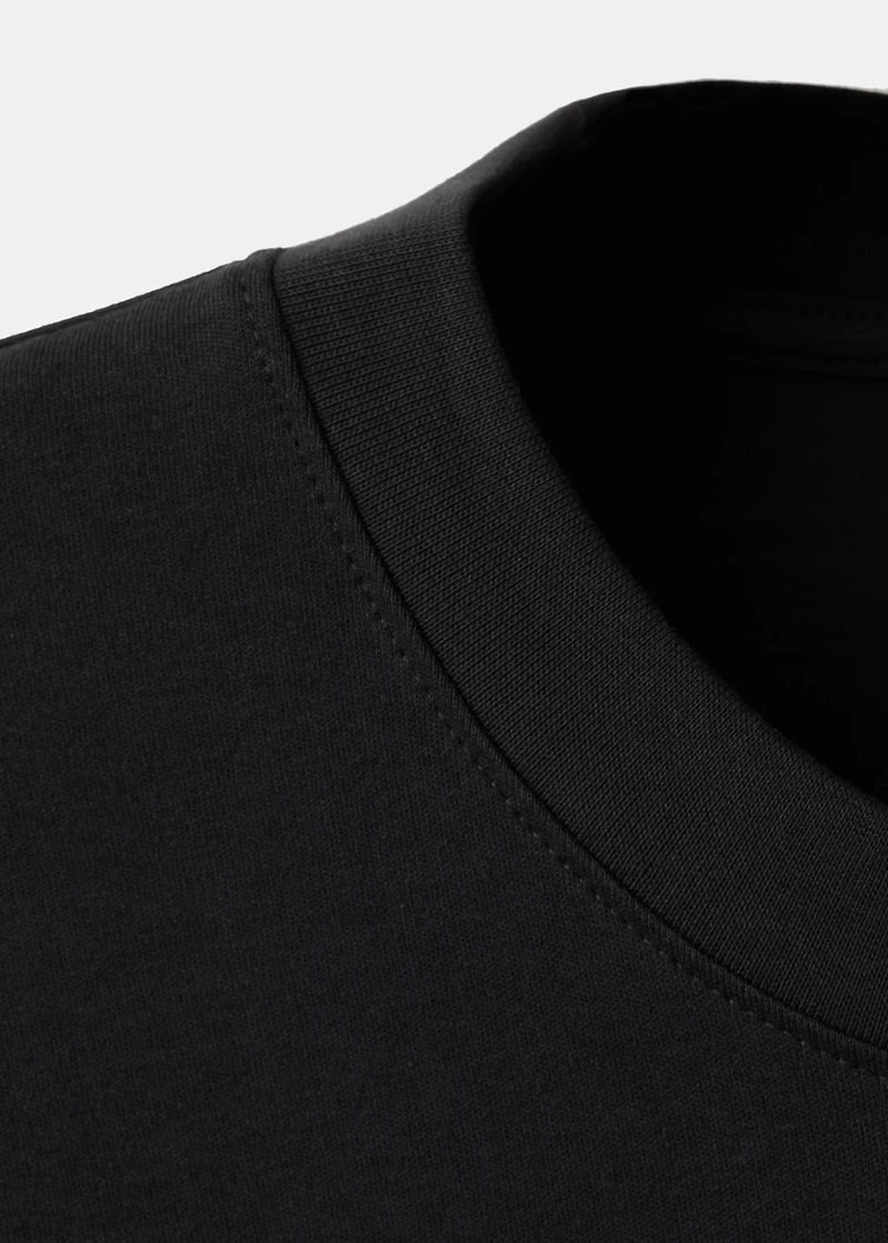 Medium-weight regular-fit t-shirt