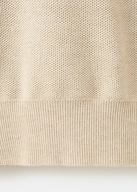 Microstructure sweater with zipper collar