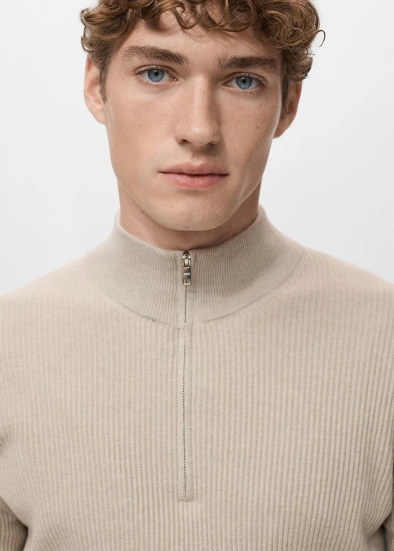 Ribbed sweater with zip neck