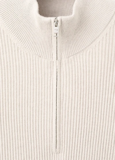 Ribbed sweater with zip neck
