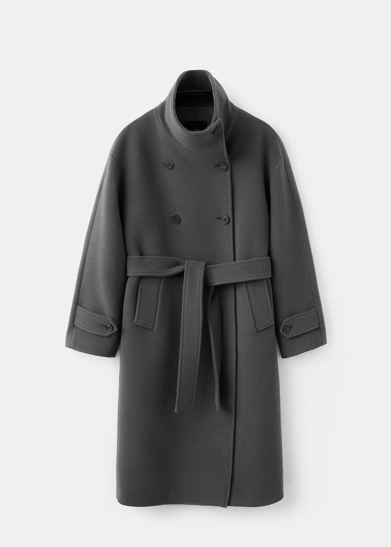 Woollen coat with belt
