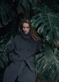 Woollen coat with belt