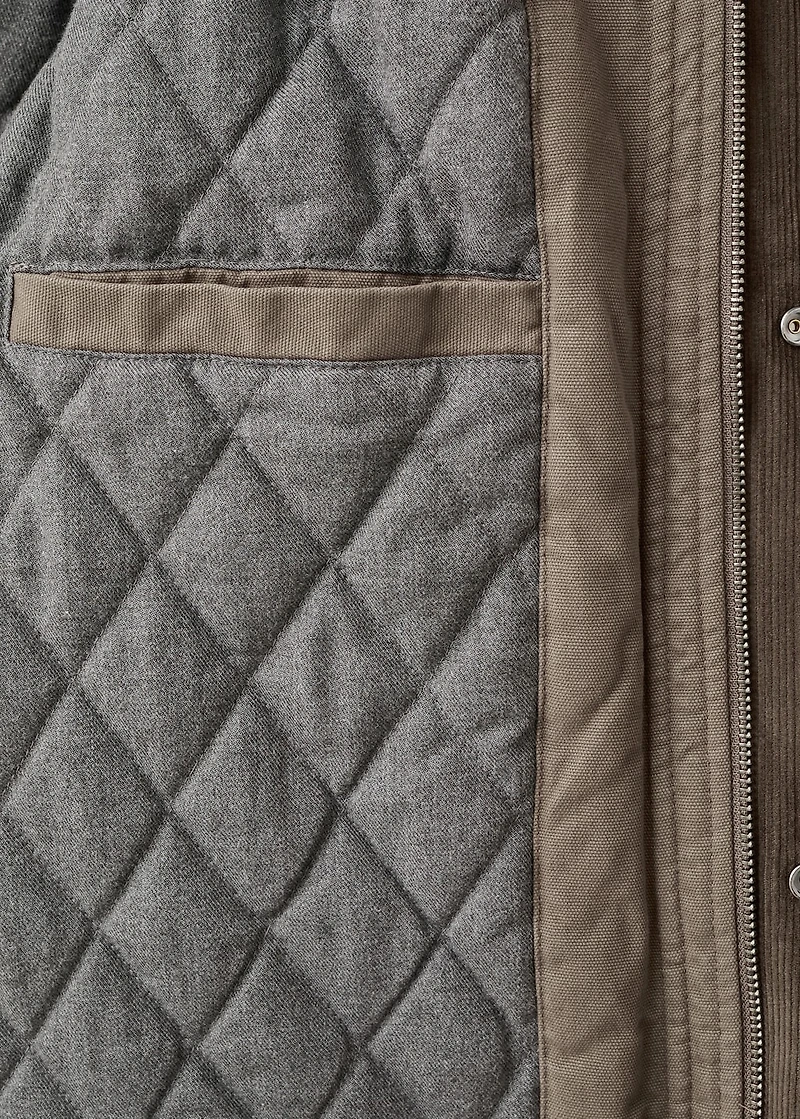 Quilted jacket with corduroy collar