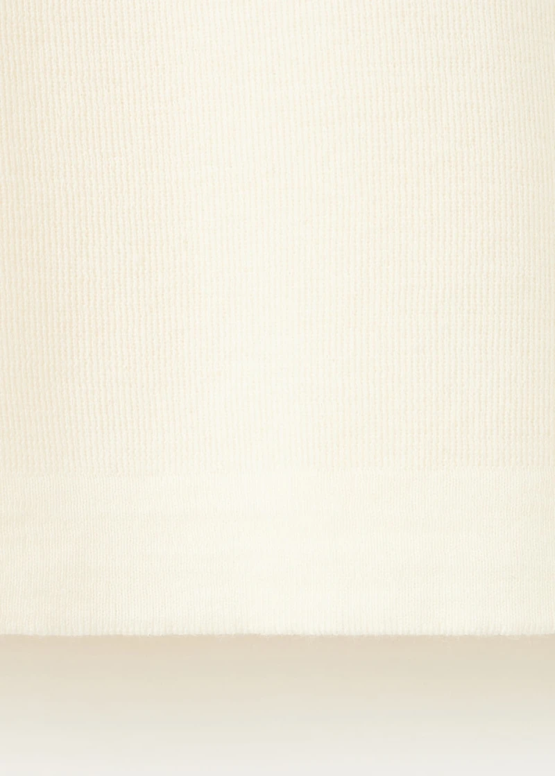 Short-sleeved wool sweater