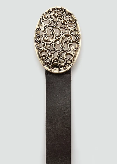 Engraved buckle leather belt