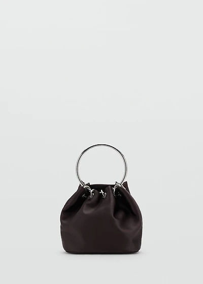 Handbag with metal handle
