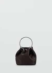 Handbag with metal handle