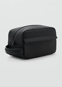 Zipped pebbled cosmetic bag