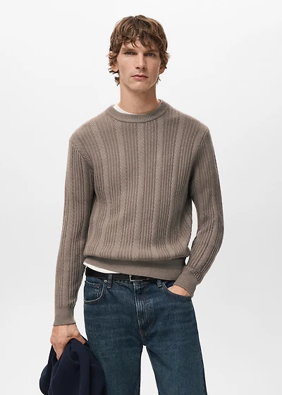 Structured knitted sweater