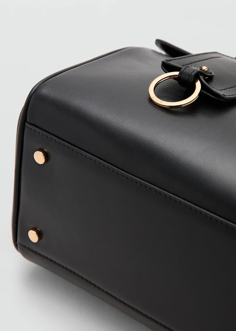 Leather shoulder bag with charms