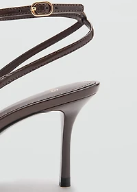 Ankle-cuff heel shoes